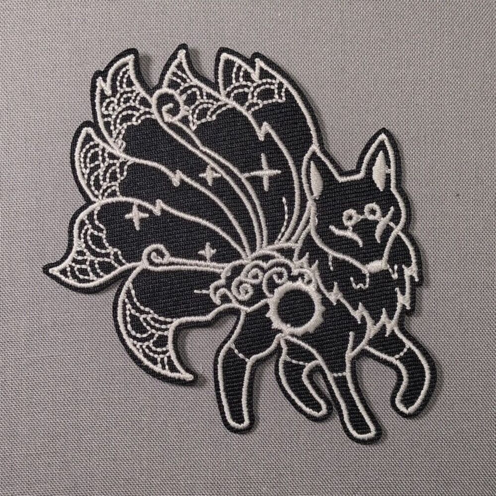 Kitsune Nine Tailed Fox Iron On Patch | Japanese Fox Patch